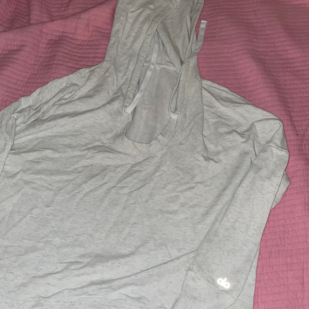 Alo yoga sweater